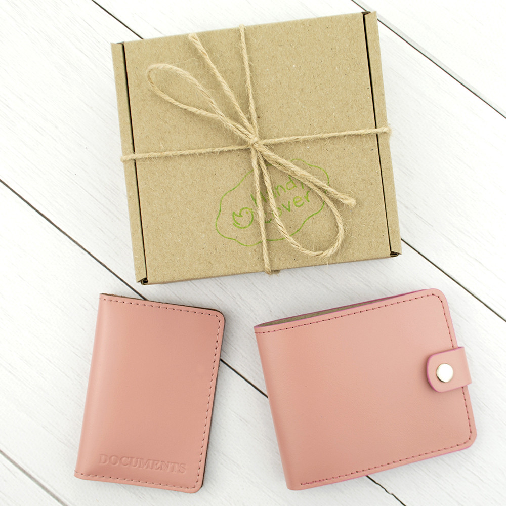

Подарочный набор №16: портмоне П1 + мини обложка на документы (нежно-розовый)