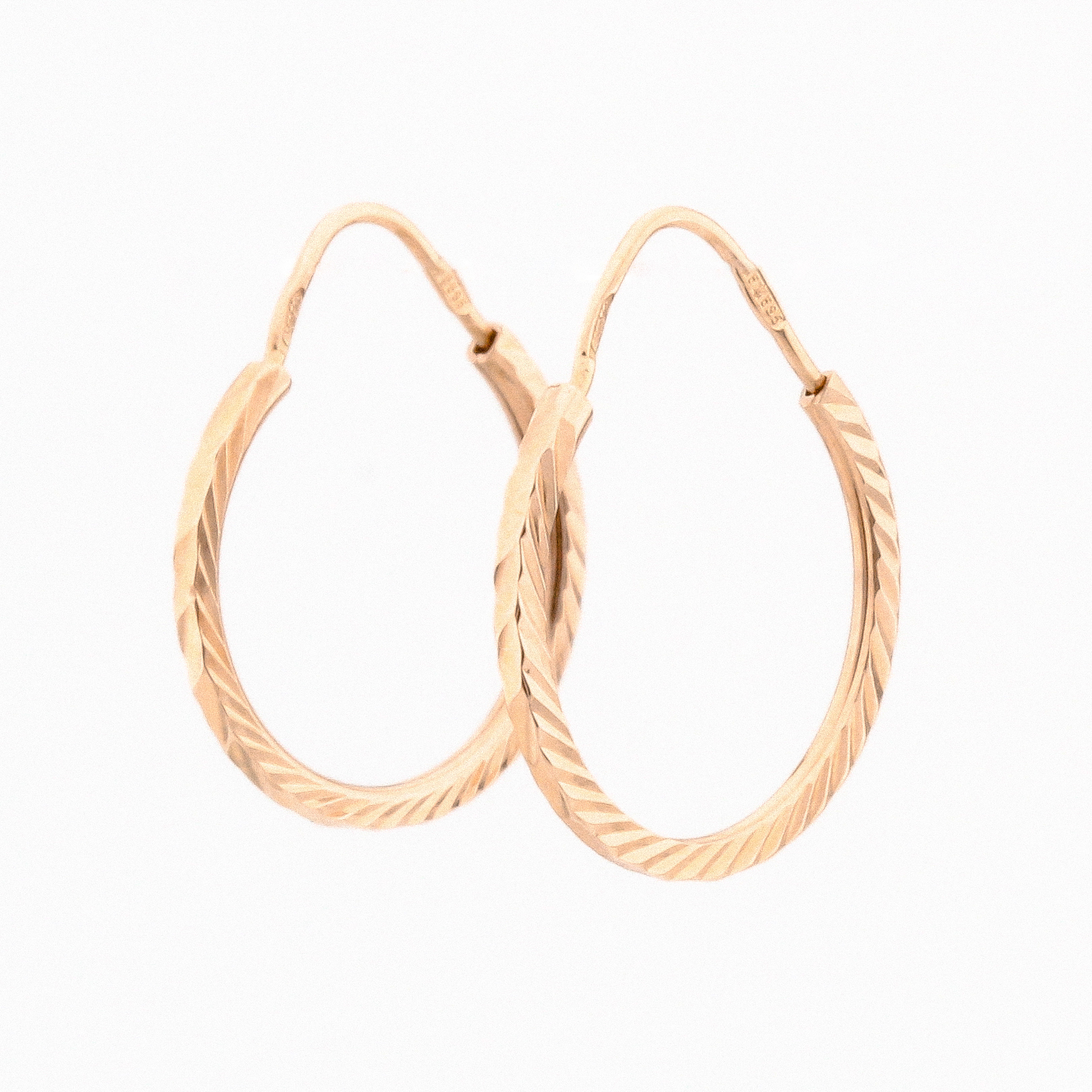 

Золотые серьги (Ø1,8 см) C12848