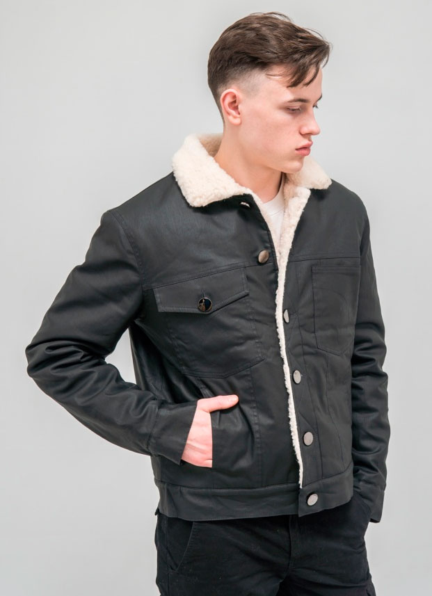

Джинсовая куртка DASTI Denim на овчине черная M
