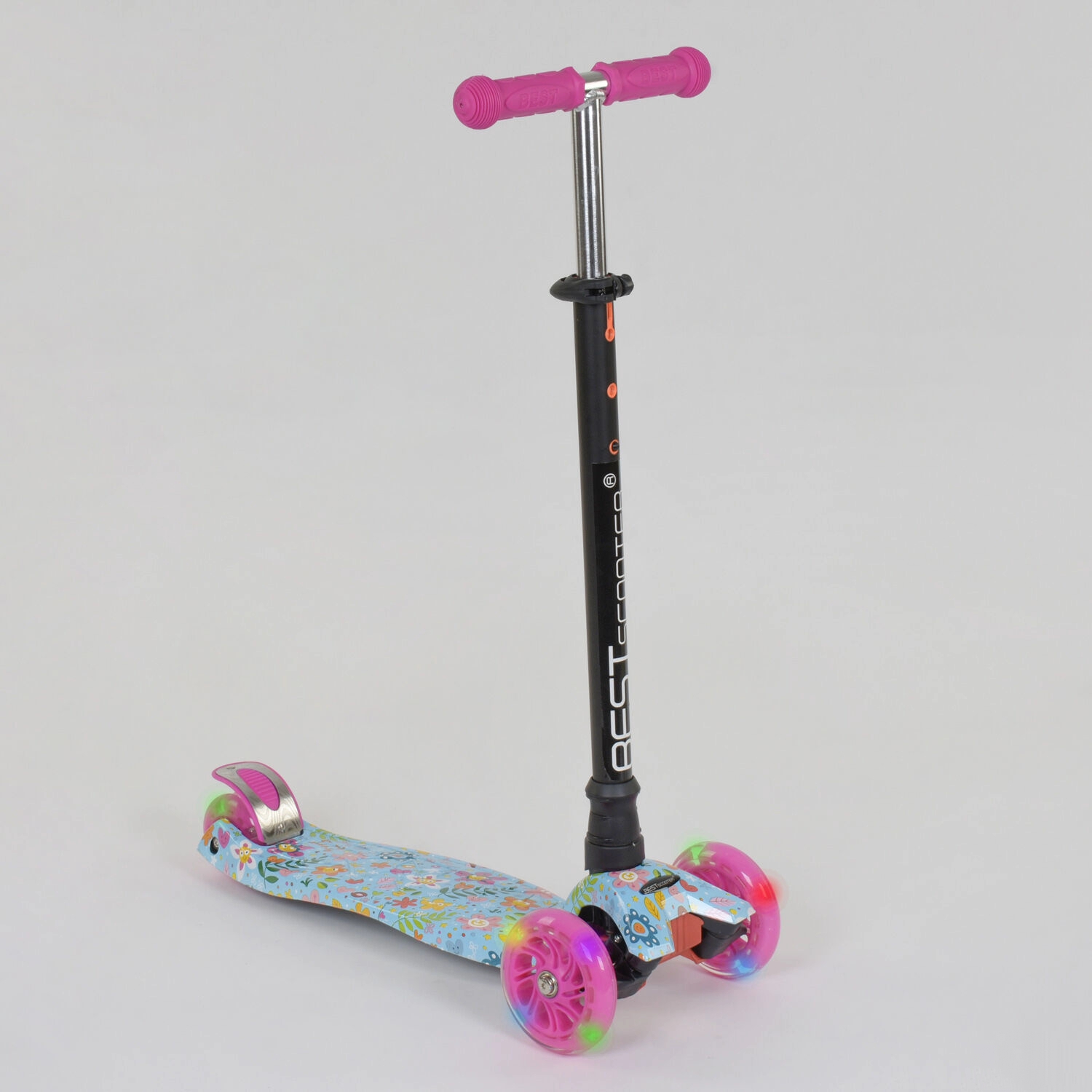 

Самокат трехколесный Best Scooter Maxi А 25533 / 779-1331. Голубой-Розовый