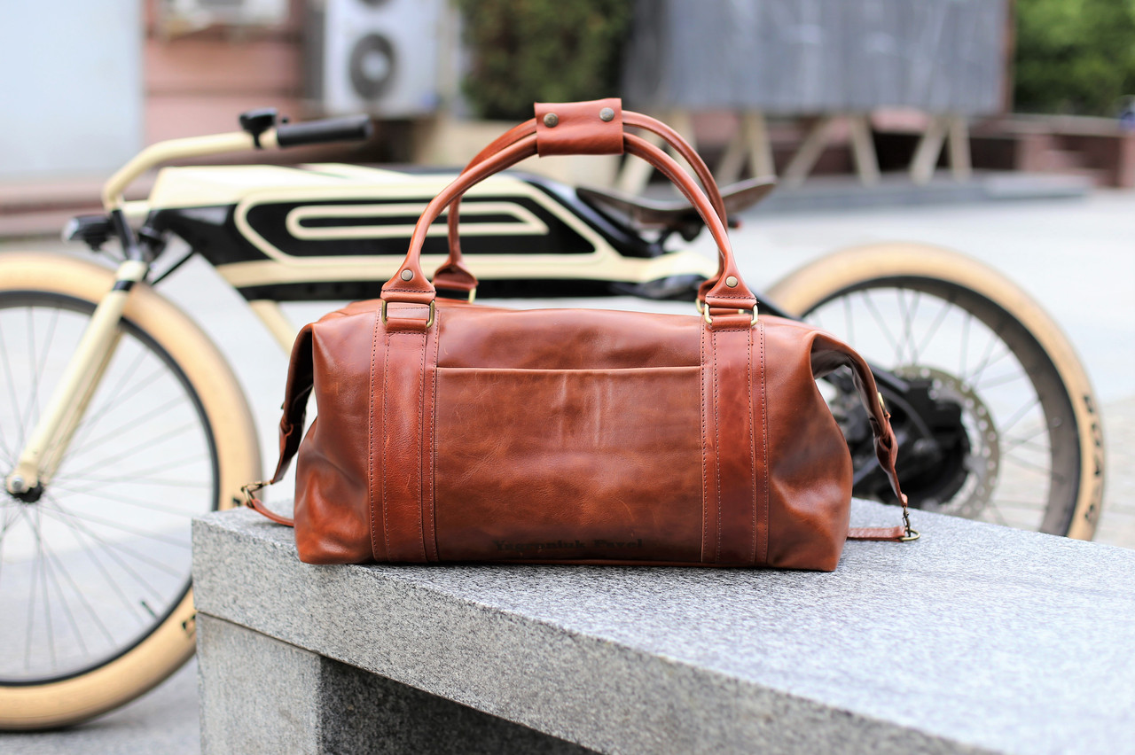 

Брендовая кожаная сумка Sharky Friends Sport&Travel DS Коричневый