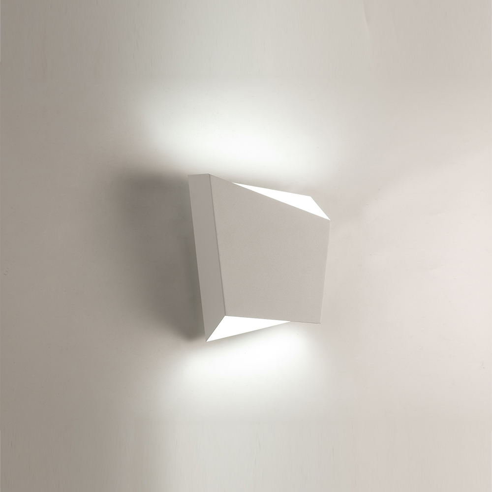 

Подсветка Mantra 6220 Asimetric
