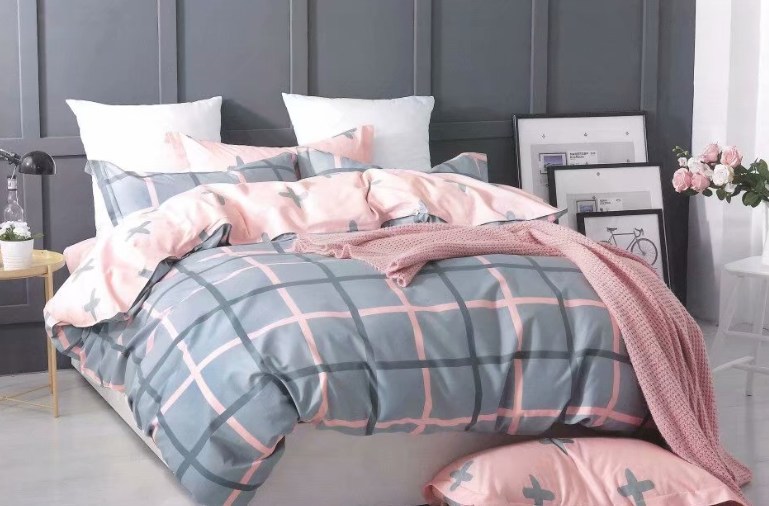 

Постельное белье CottonTwill Сатин Скандинавия 1-спальный Серо-розовый 145x215 см ( FB5805CT)