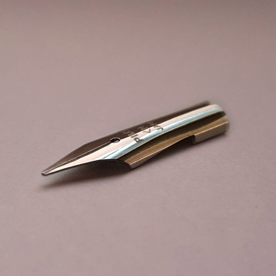 

Перо для ручек Pilot Pilot Nib Плоское 0.5мм, Pilot, Япония, серебянное