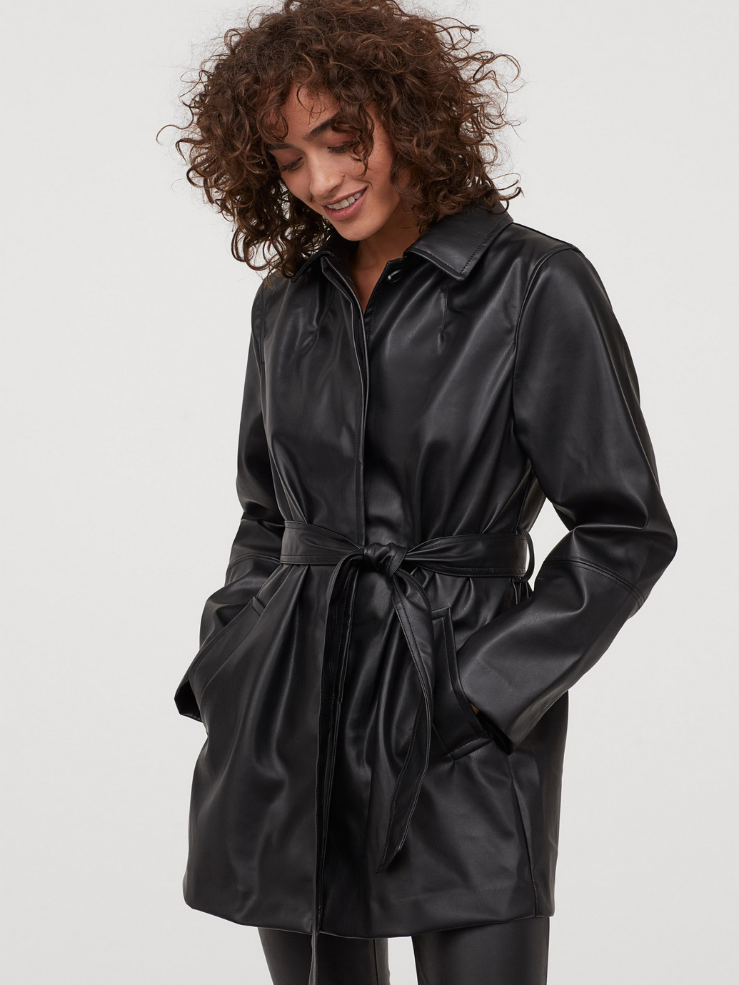 

Куртка из искусственная кожи H&M 0831543-1 XL Черная