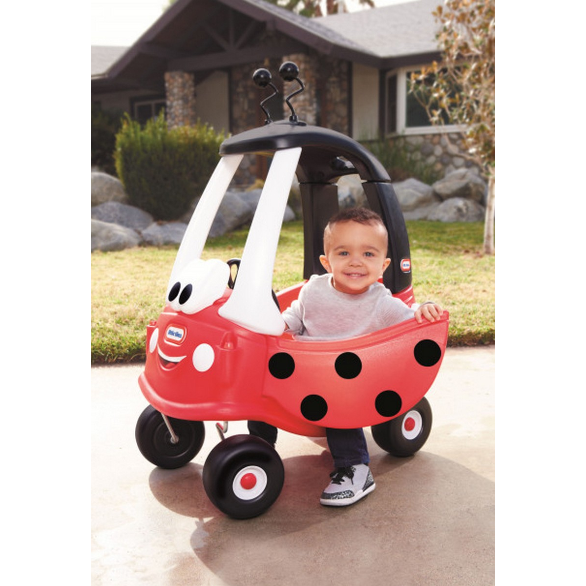 

Машинка-каталка серии Cozy Coupe «Автомобильчик Божья Коровка» Little Tikes (173059E3)
