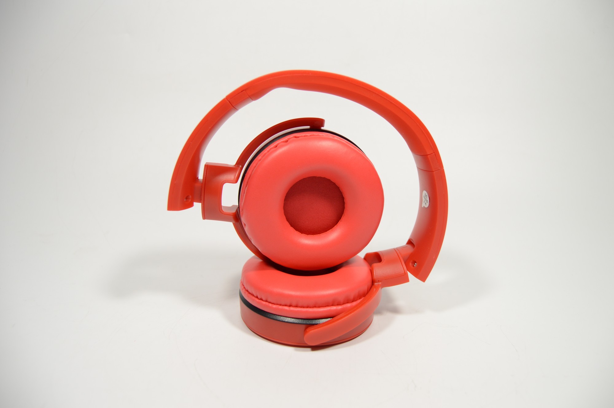 

Беспроводные Bluetooth наушники TWS MDR-XB650B красные