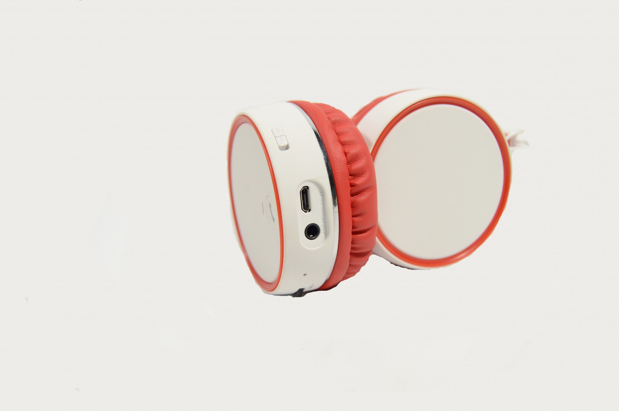 

Беспроводные Bluetooth наушники TWS B10 бело-красный