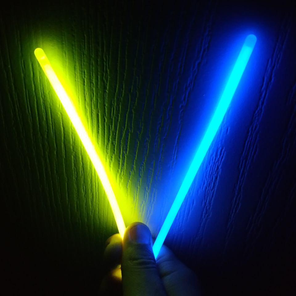 Glow stick