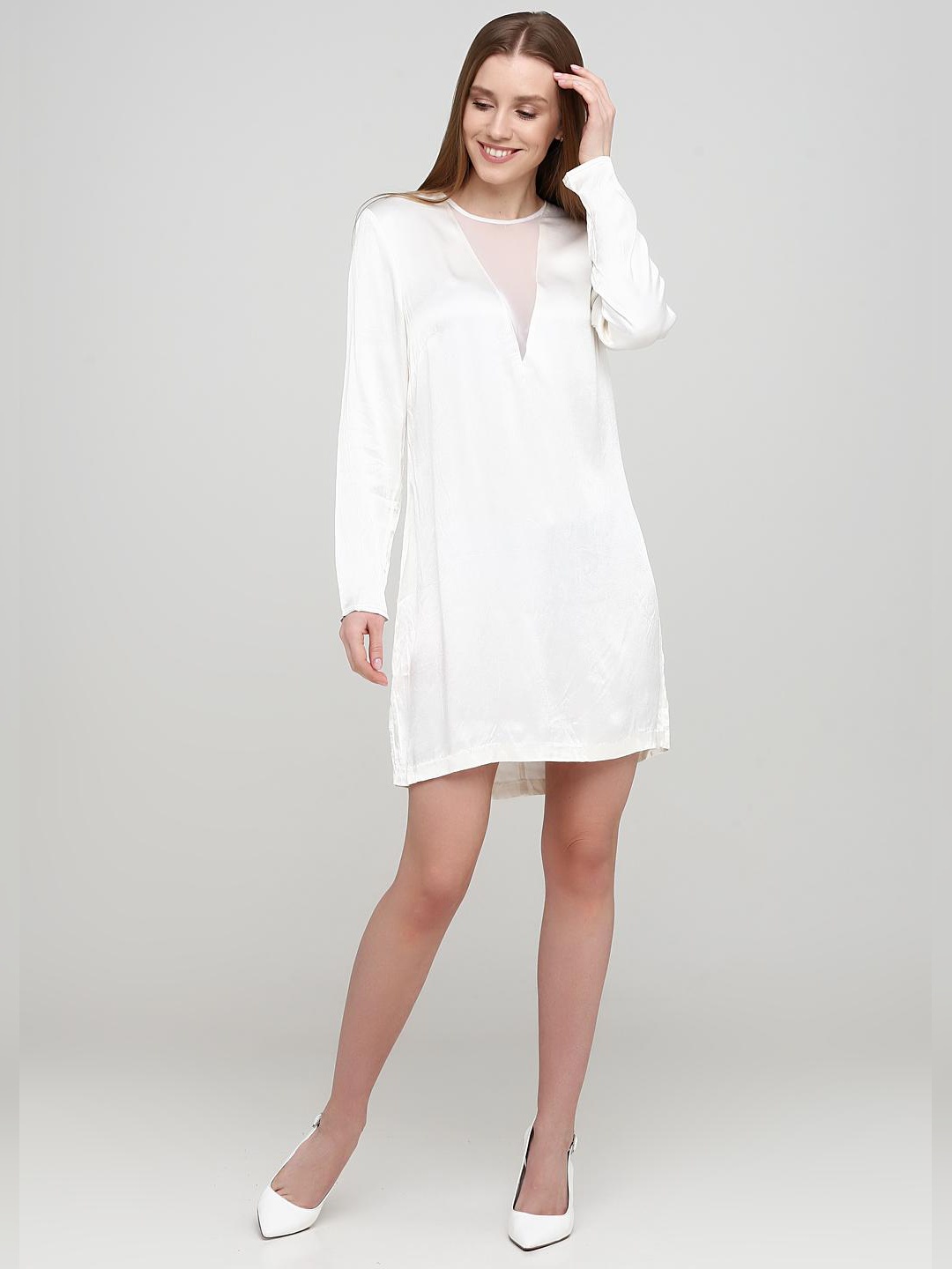 

Платье H&M 213640s67 38 Белое