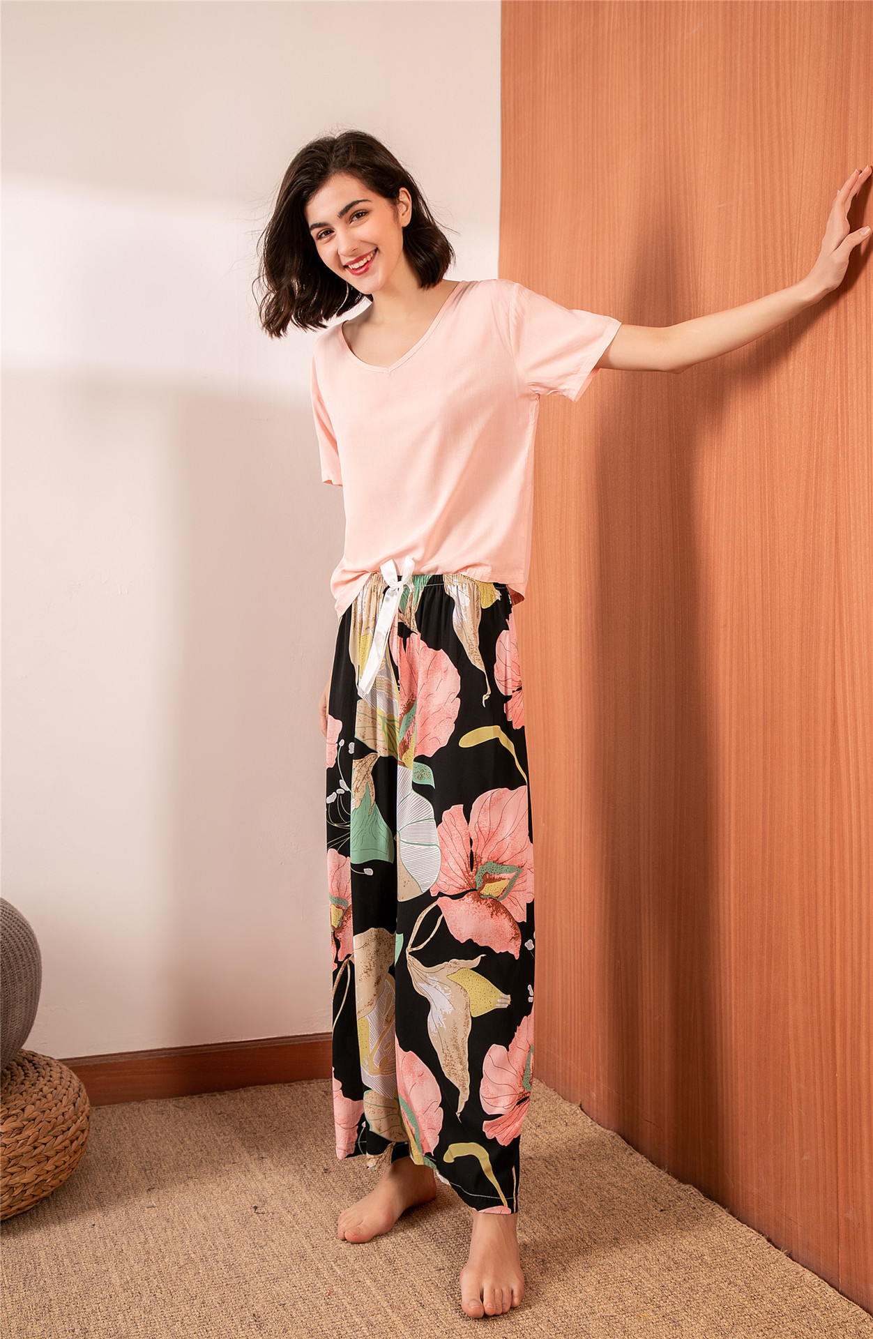 

Комплект женский домашний 2 в 1 Pink flower Berni Fashion (S) Розовый
