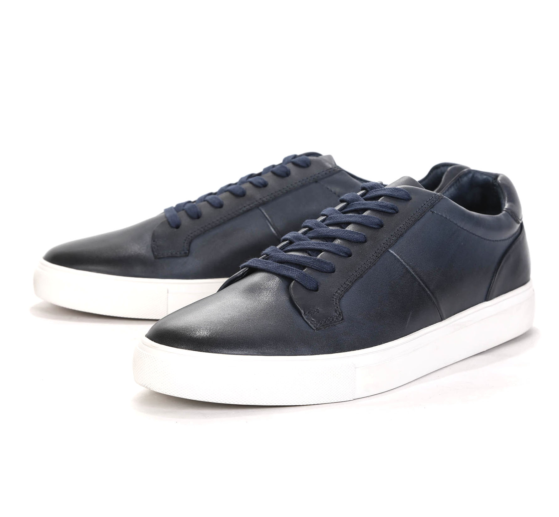 

кеди шкіра Jack&jones 2183C8517F38 40 т.синій