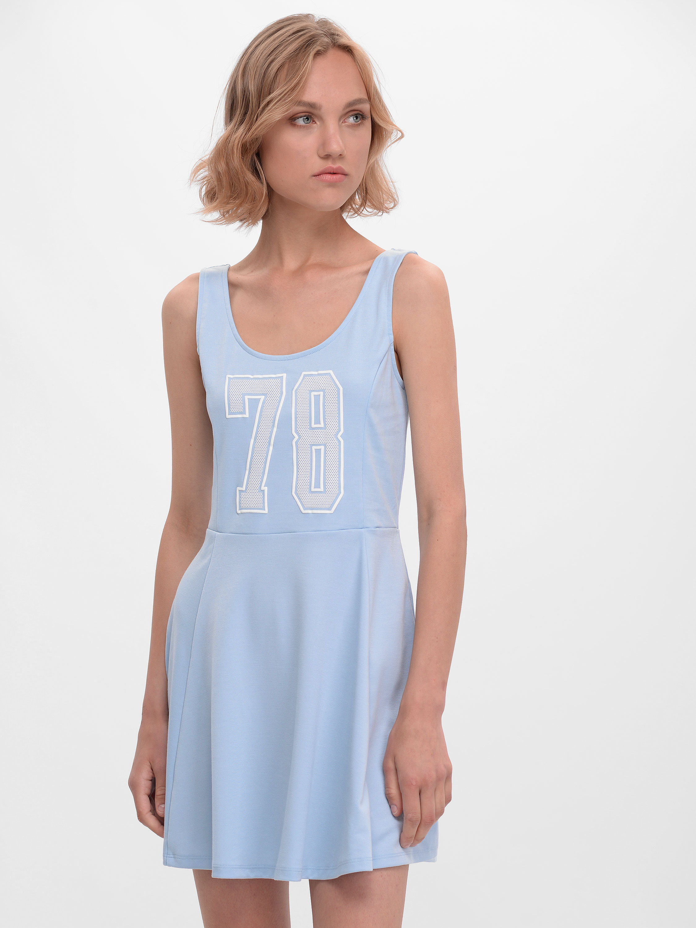 

Сарафан H&M 3hm05300183  Голубое, Сарафан H&M 3hm05300183 38 Голубое