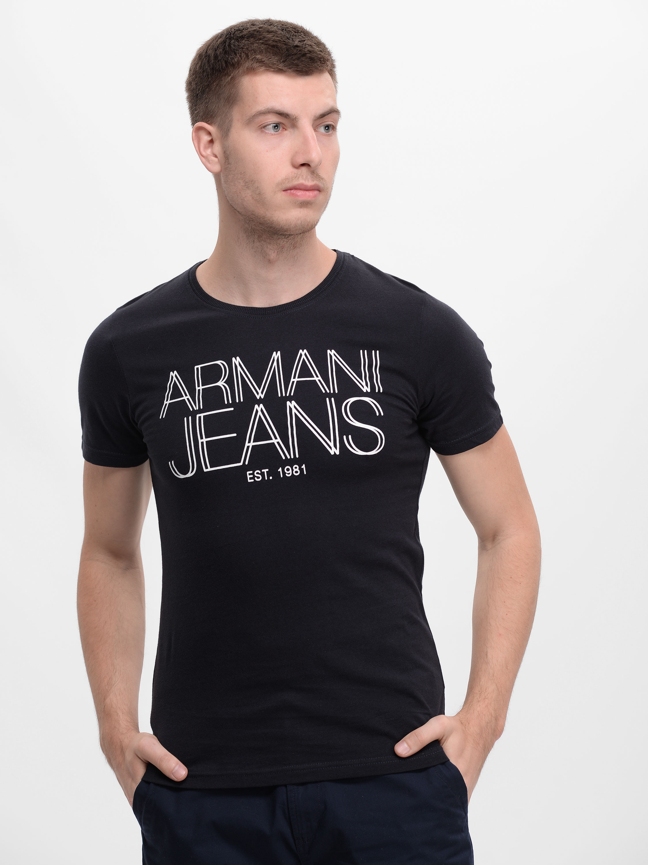 Акция на Футболка Armani Jeans 9012.3 S (44) Темно-синяя от Rozetka UA