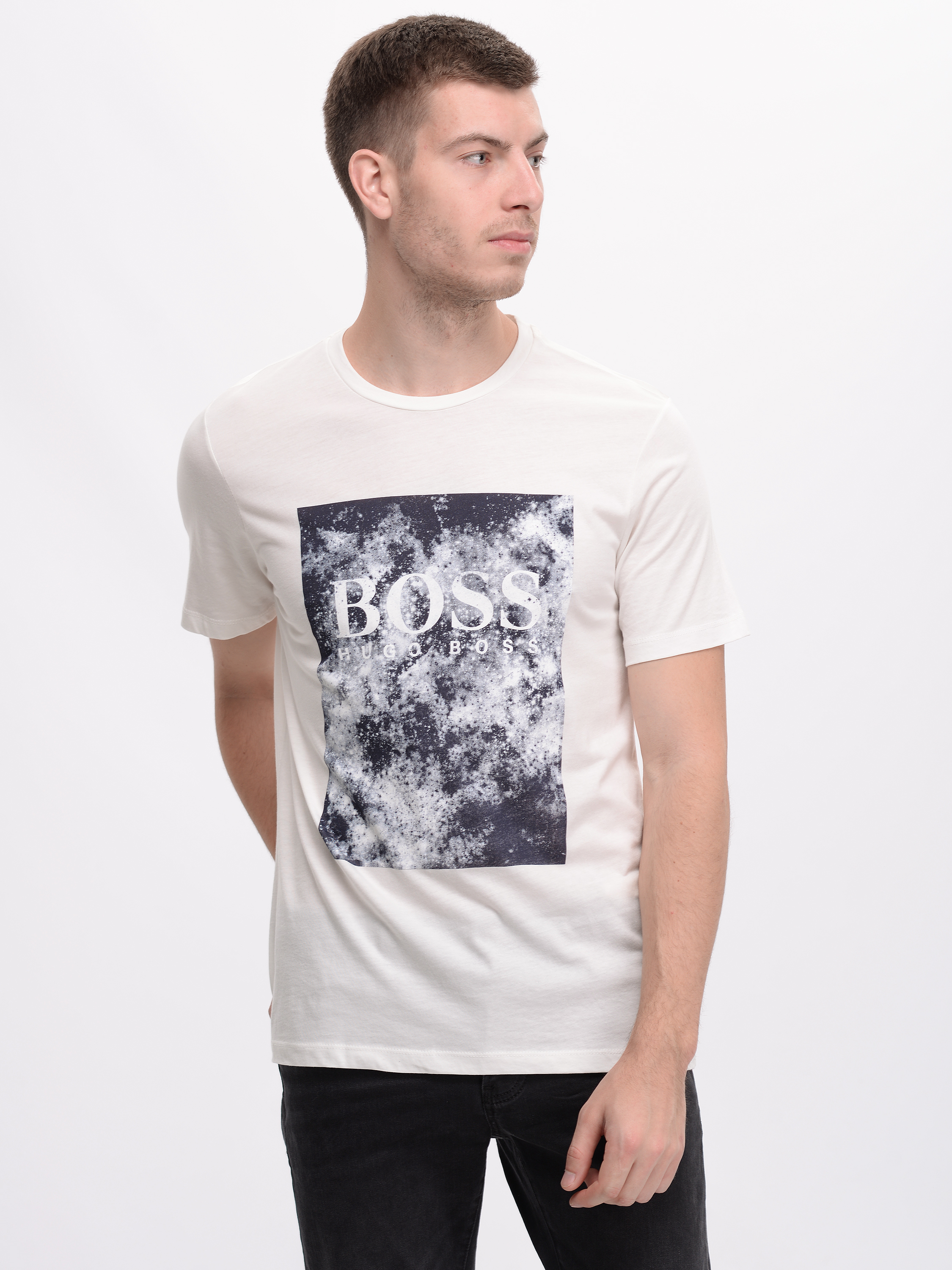

Футболка Hugo Boss 9205.2 S (44) Бежевая