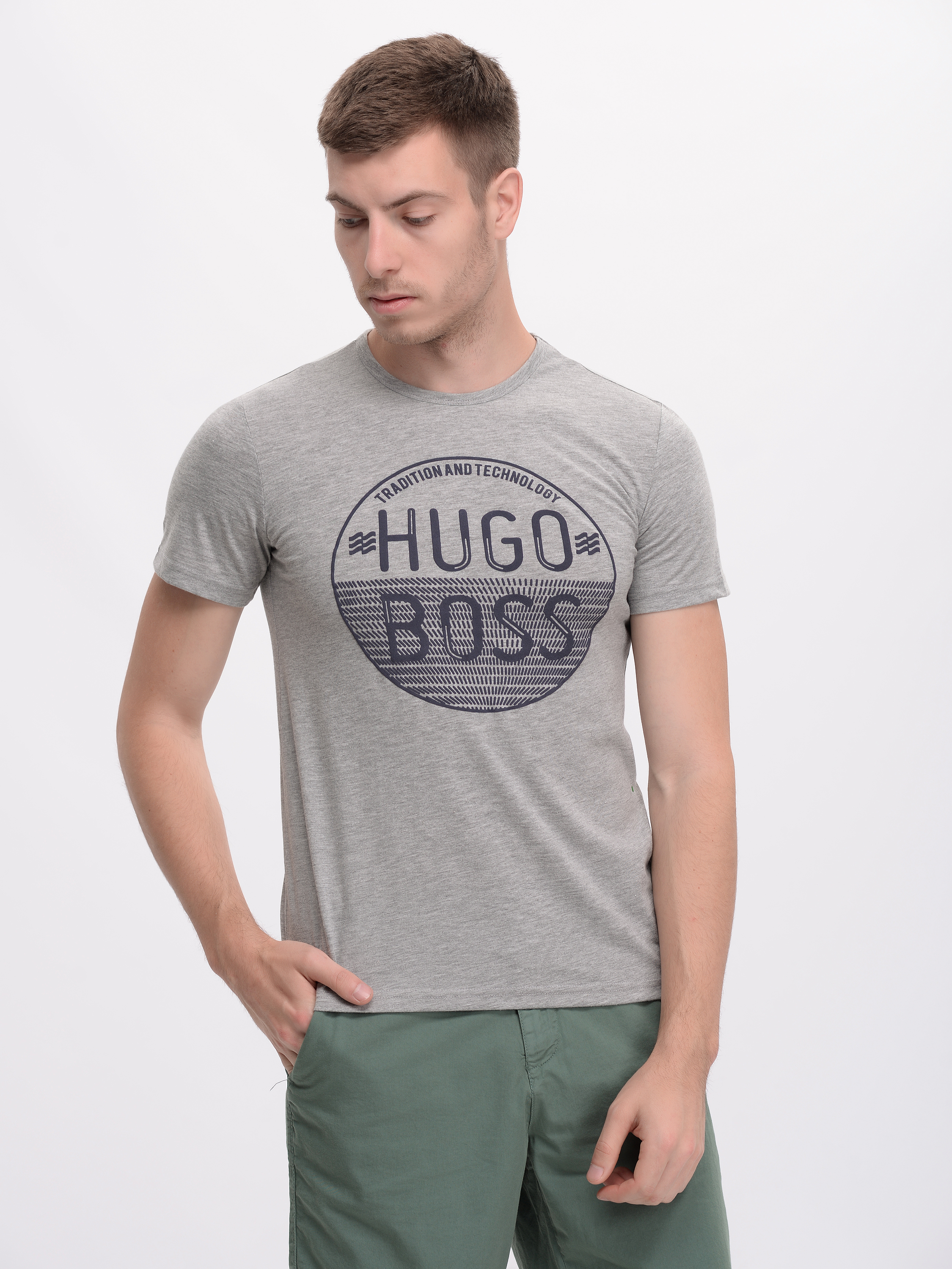 

Футболка Hugo Boss 9999.3 M (46) Серая