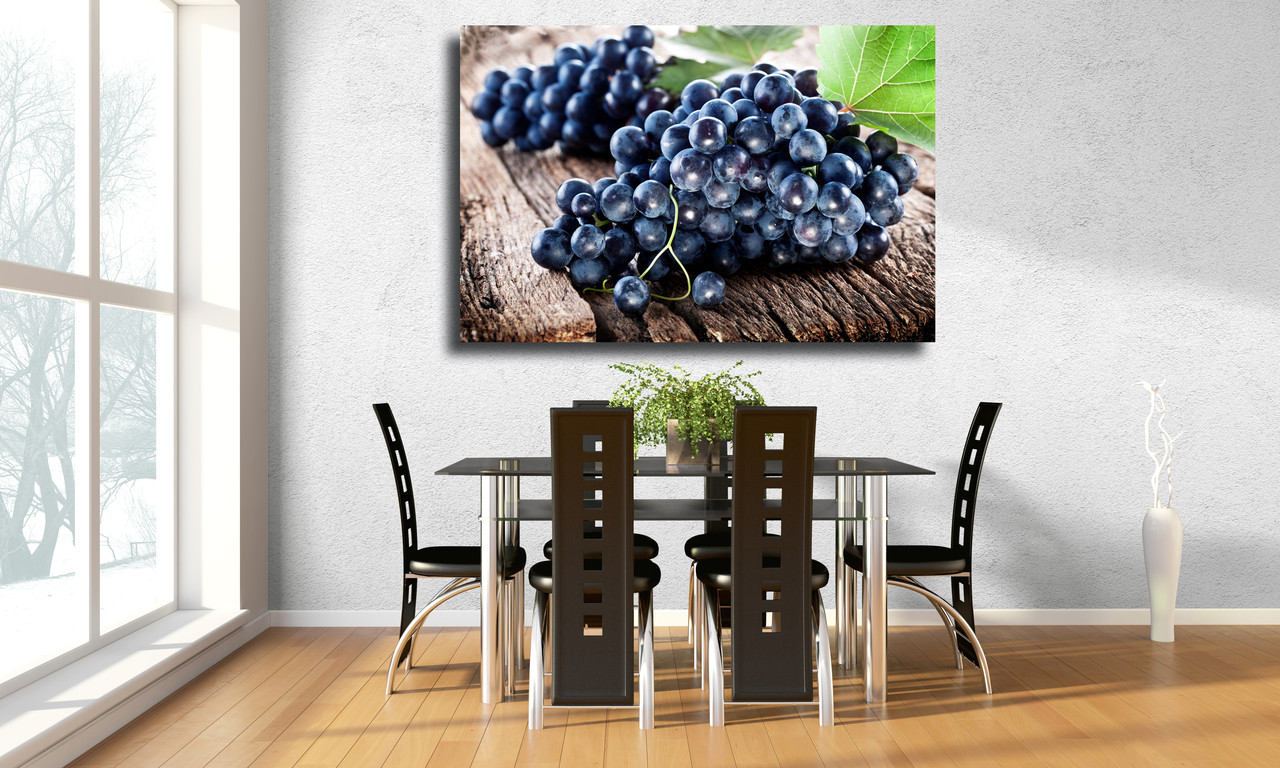 

Картина на холсте Виноград на деревянном столе 90х60