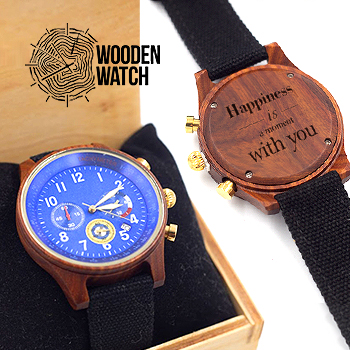 

Деревянные наручные часы ручной работы WoodenWatch Comandor с индивидуальной гравировкой "Happiness is a moments with you" Синий циферблат