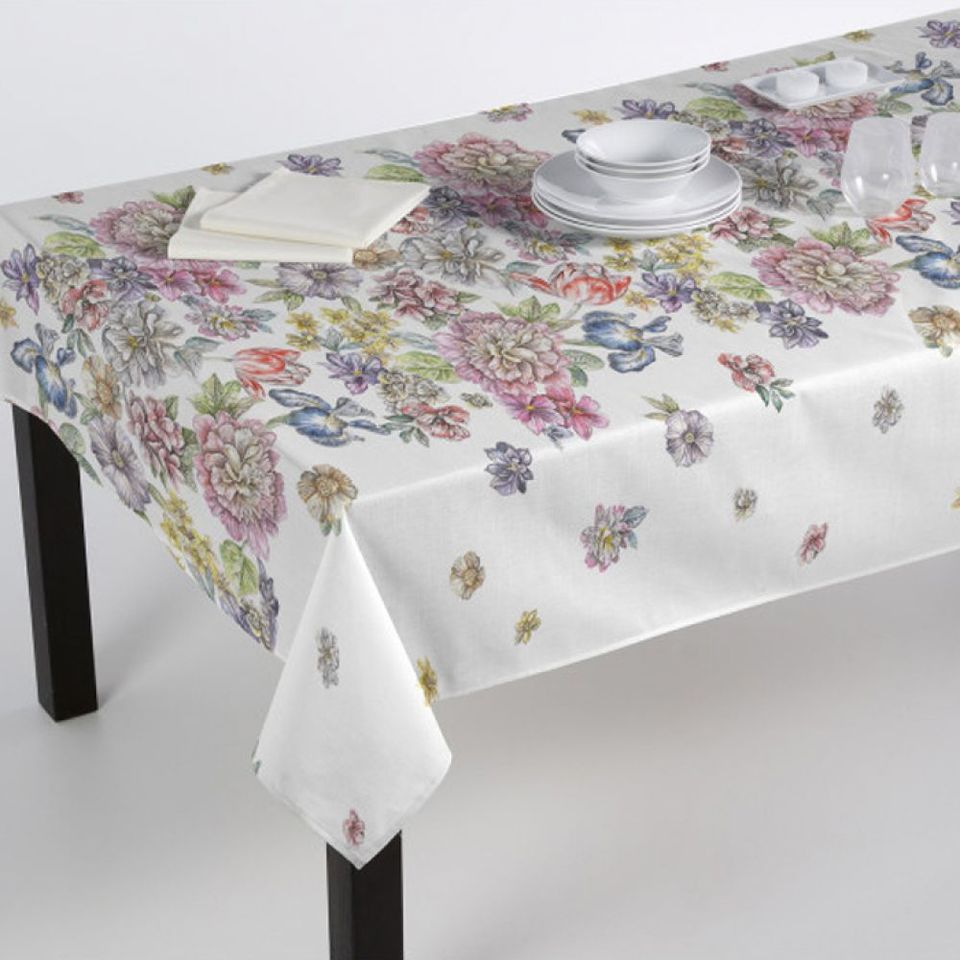 

Скатерть Atenas Dalia Central 150х200см 8041.00.150200