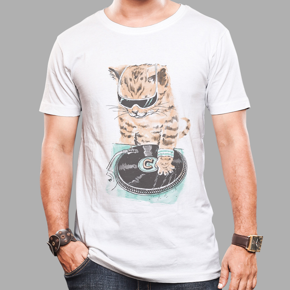 

Футболка OWEAR с дизайнерским принтом design382WH  Белый, Футболка OWEAR с дизайнерским принтом design382WH XL Белый