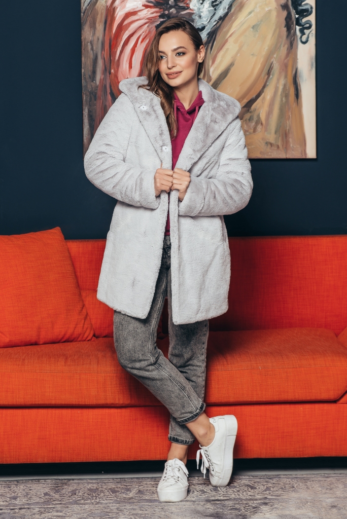 

Шуба из эко меха 2-081 серая 2-081-gray, Шуба из эко меха 2-081 серая 2-081-gray-42