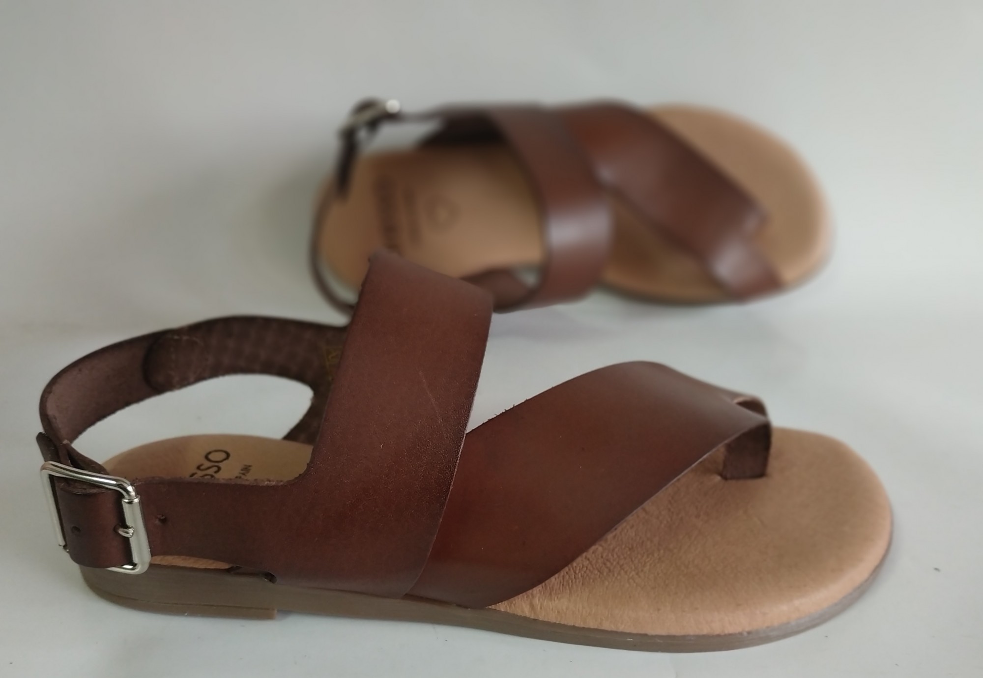 

Сандалии Presso 2-2246 marron кор 39