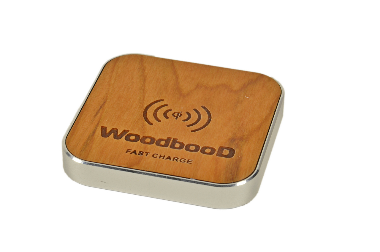 

Беспроводная зарядка для смартфонов WoodbooD Wireless Charge Standart Silver