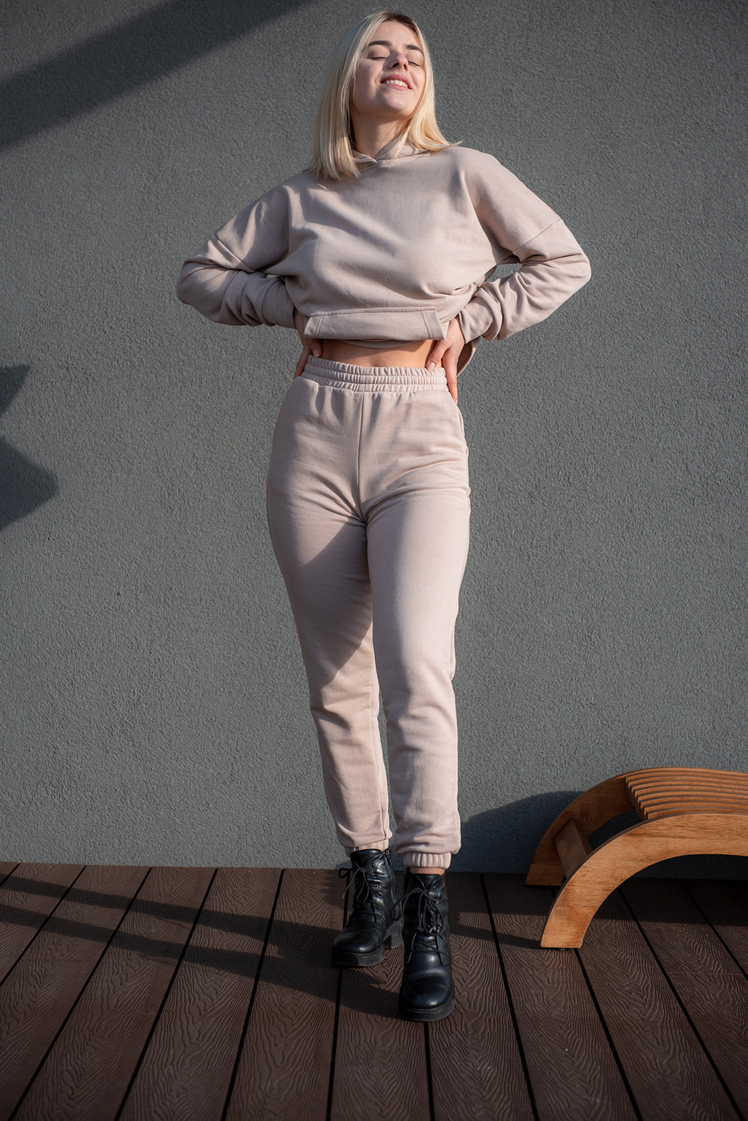 

Штаны деми Wear me штаны спортивные с резинкой по низу  Бежевый 1w/67/32, Штаны деми Wear me штаны спортивные с резинкой по низу M Бежевый 1w/67/32