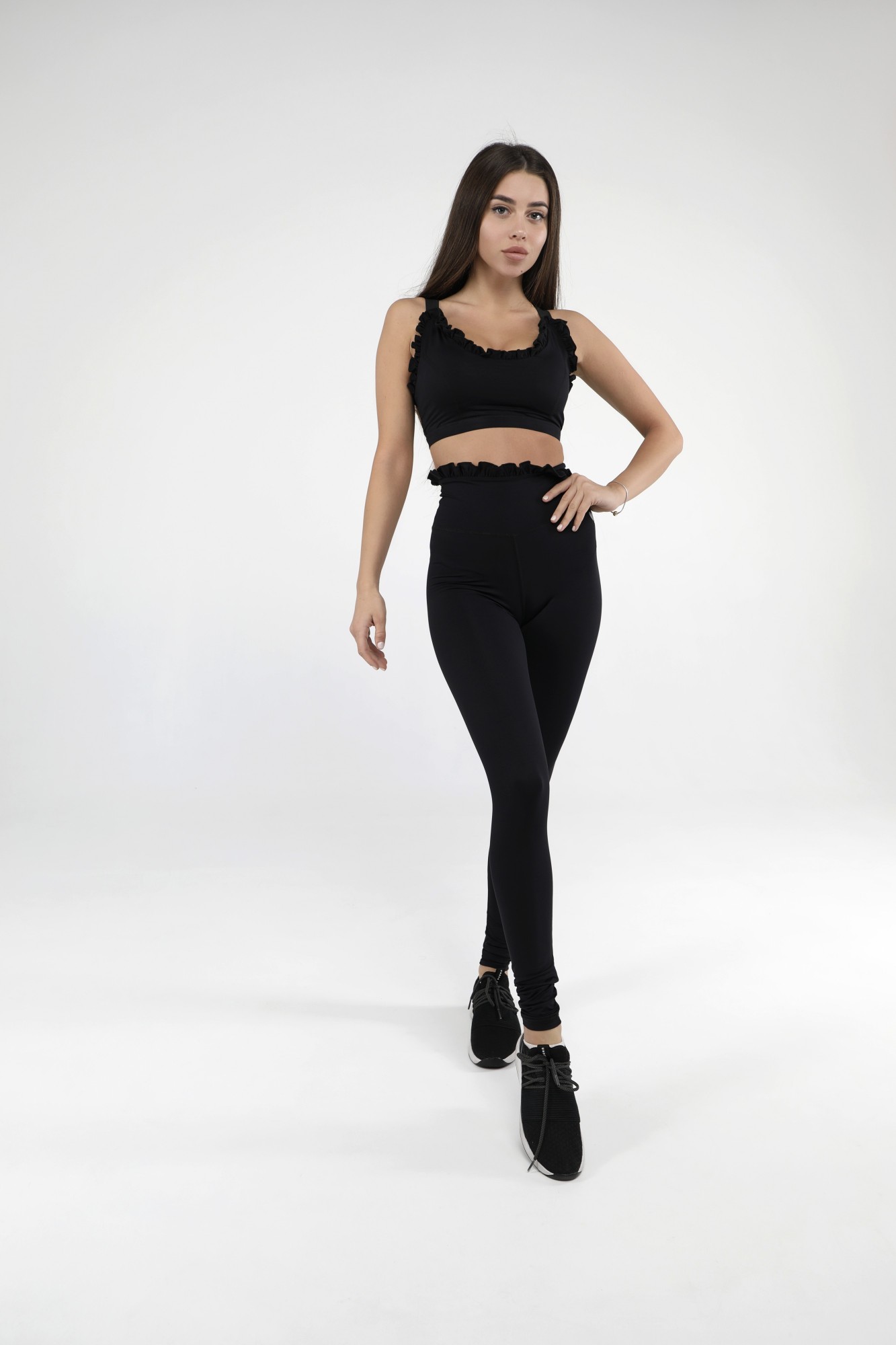 

Спортивный костюм Maison Raffinee 20013 М черный