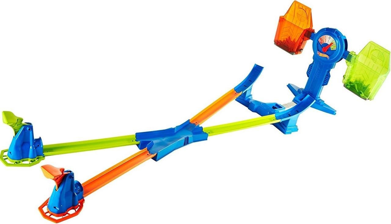 

Игровой набор Hot Wheels "Бешеное преимущество"