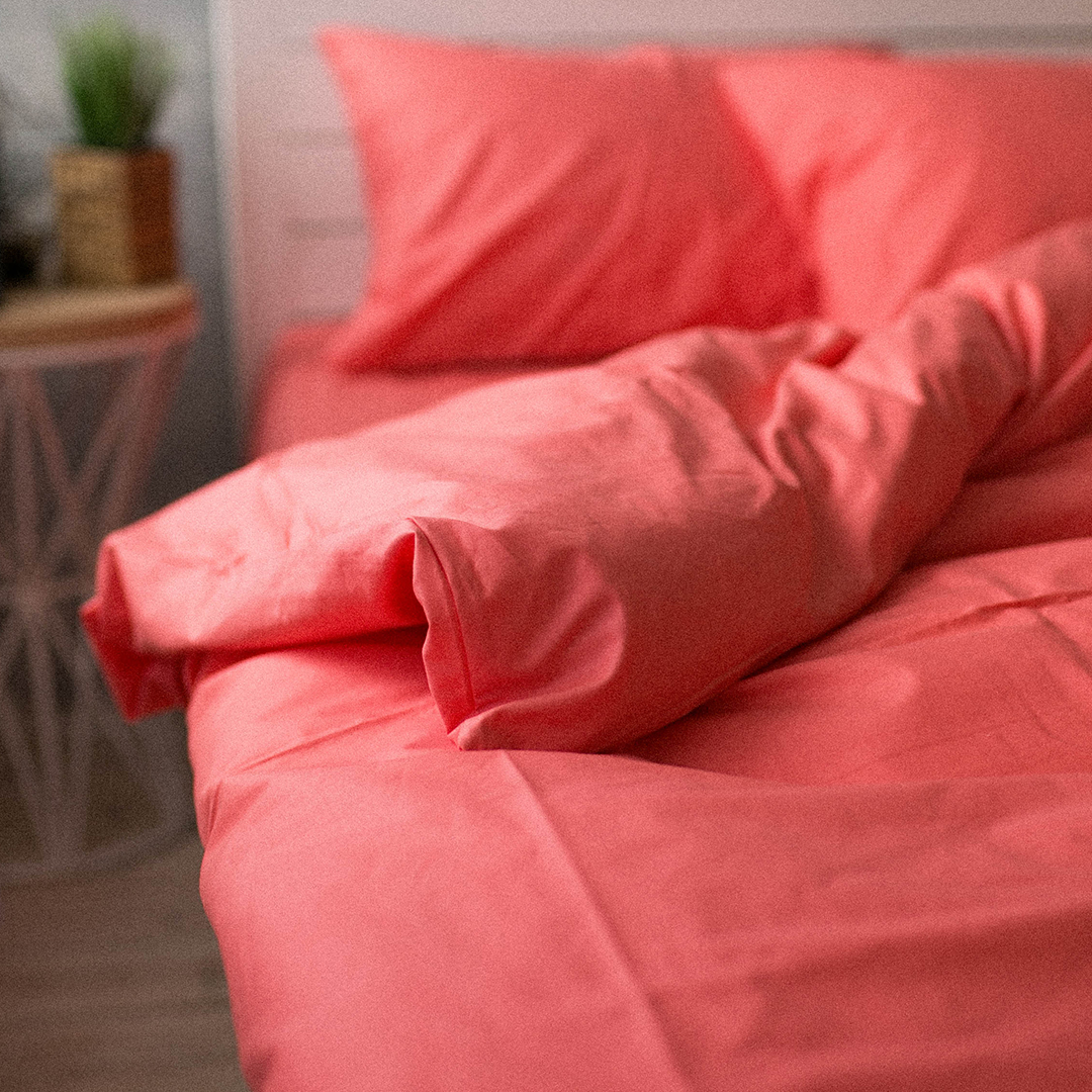 

Комплект постельного белья Семейный с двумя пододеяльниками из натурального хлопка 155x215 "Хлопковые Традиции" PF08