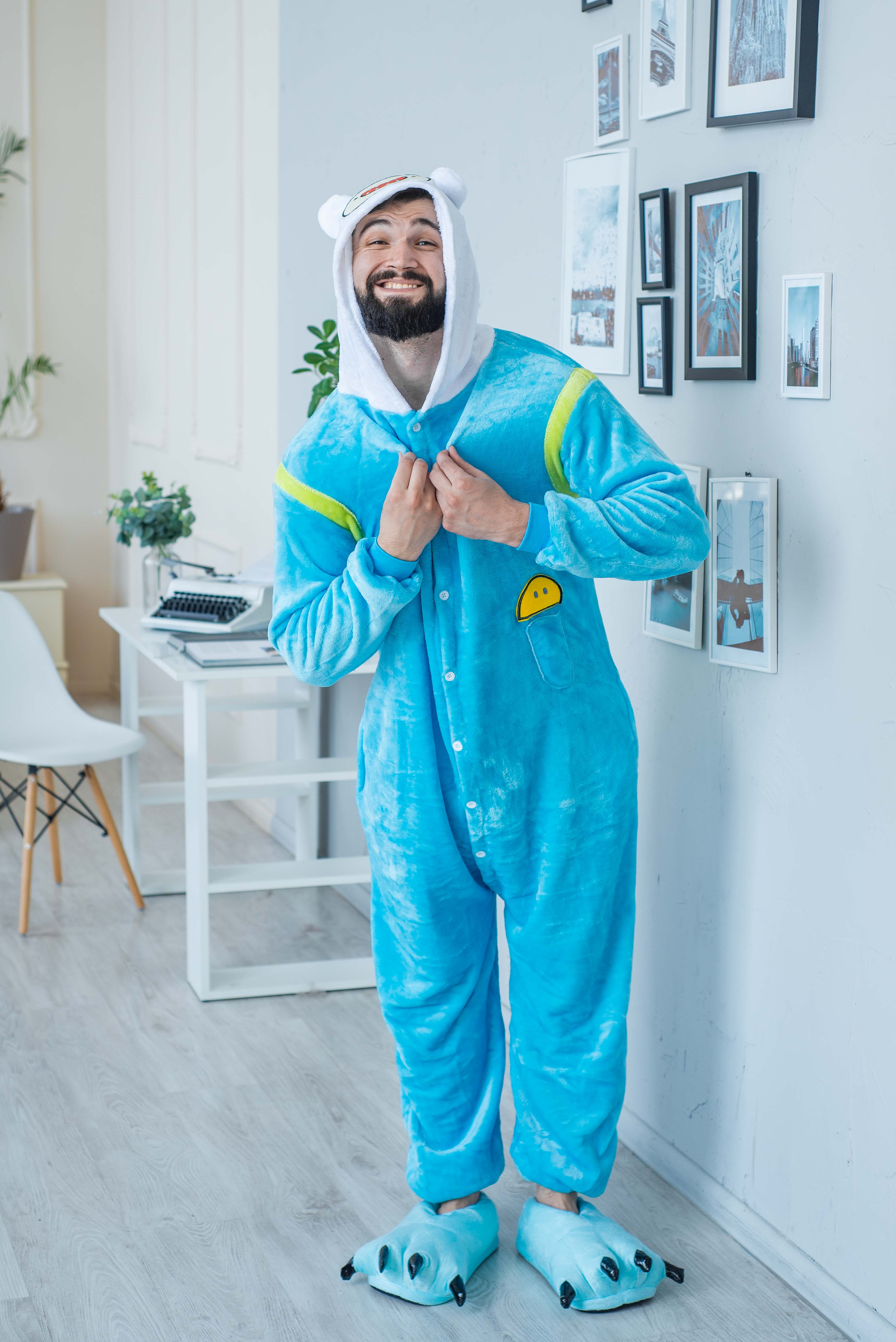 

Пижама Кигуруми взрослая BearWear Фин Adventure Time M 155 - 165 см Голубой (K1W1-0087-M)