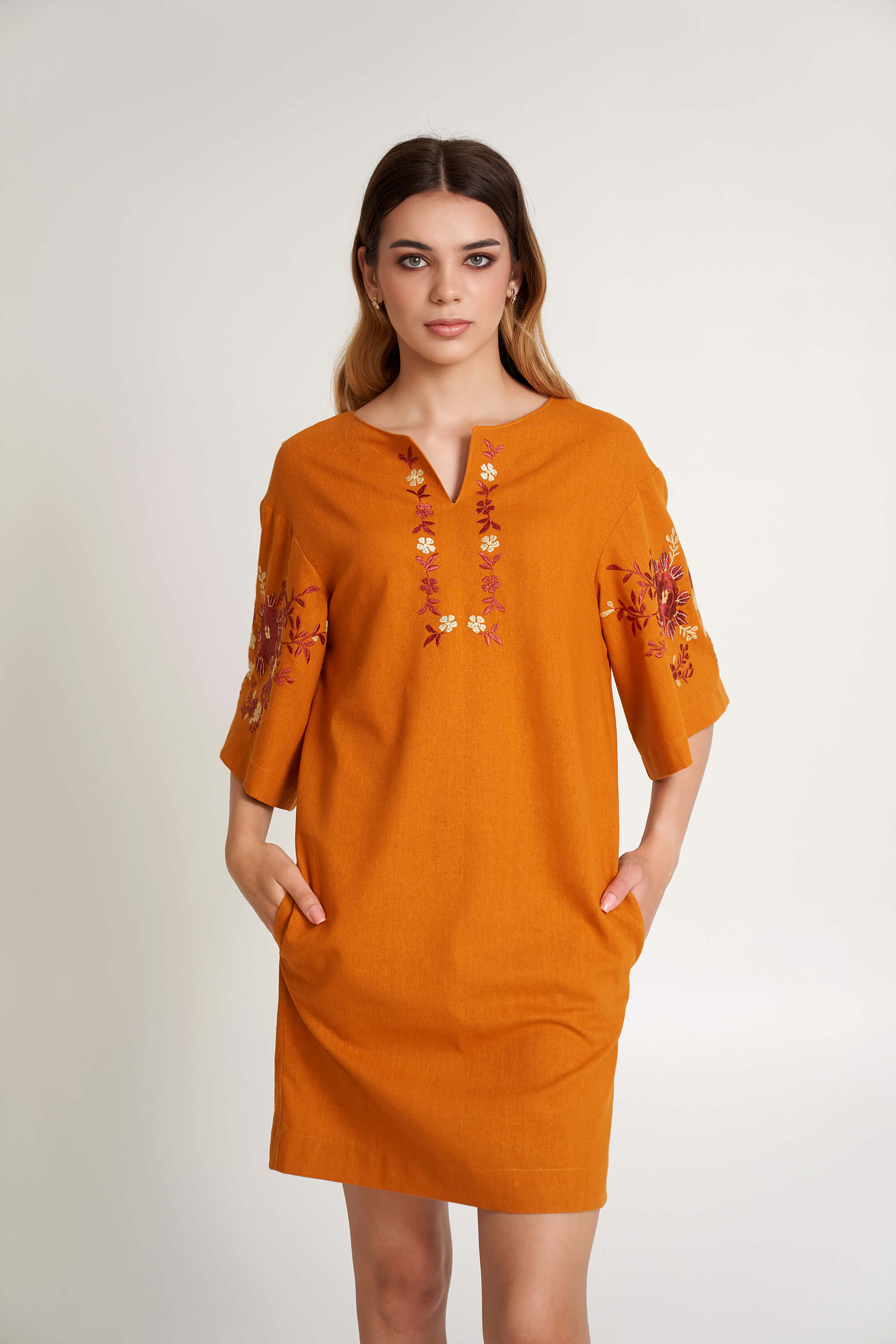 

Жіноча коротка вишита сукня Гірчична  UKR-4220 UkrGlamour, Жіноча коротка вишита сукня Гірчична XS UKR-4220 UkrGlamour