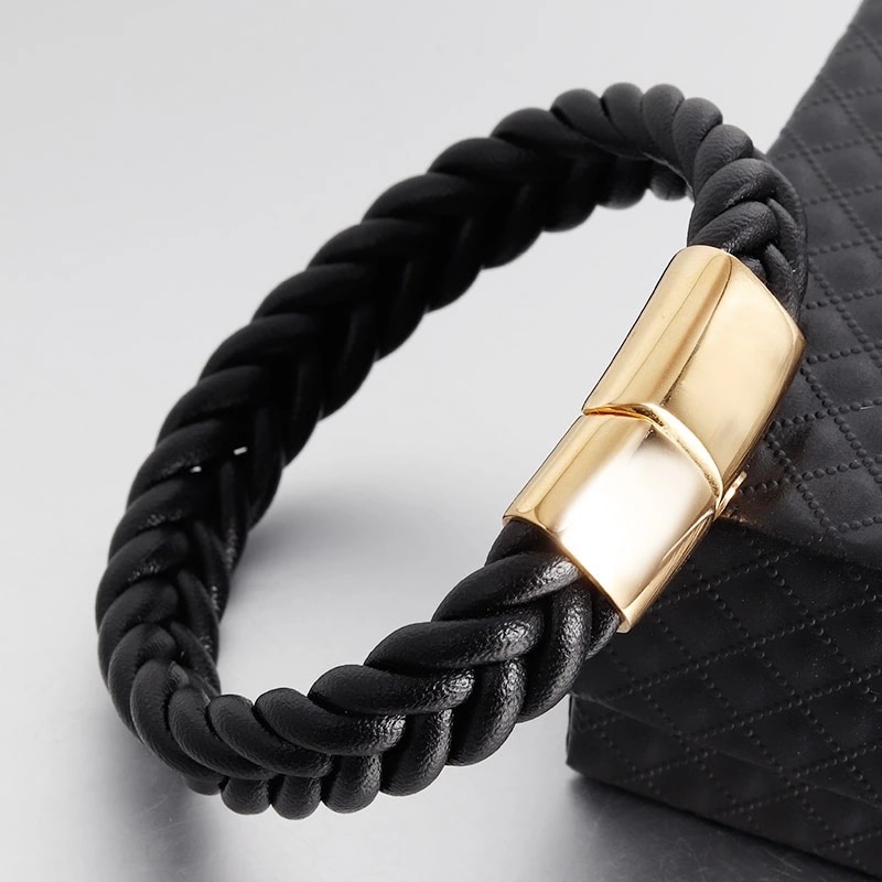 

Браслет Мужской Kaylo Strong Wicker Black Gold Lock из натуральной кожи 21 см (vs-502-21)