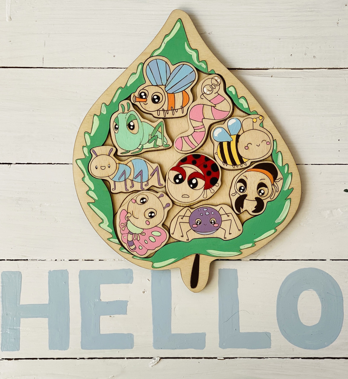 

Бизи борд - развивающая доска - сортер INTELLECT WOOD "Насекомые" 20*25 (русский или украинский язык на выбор)