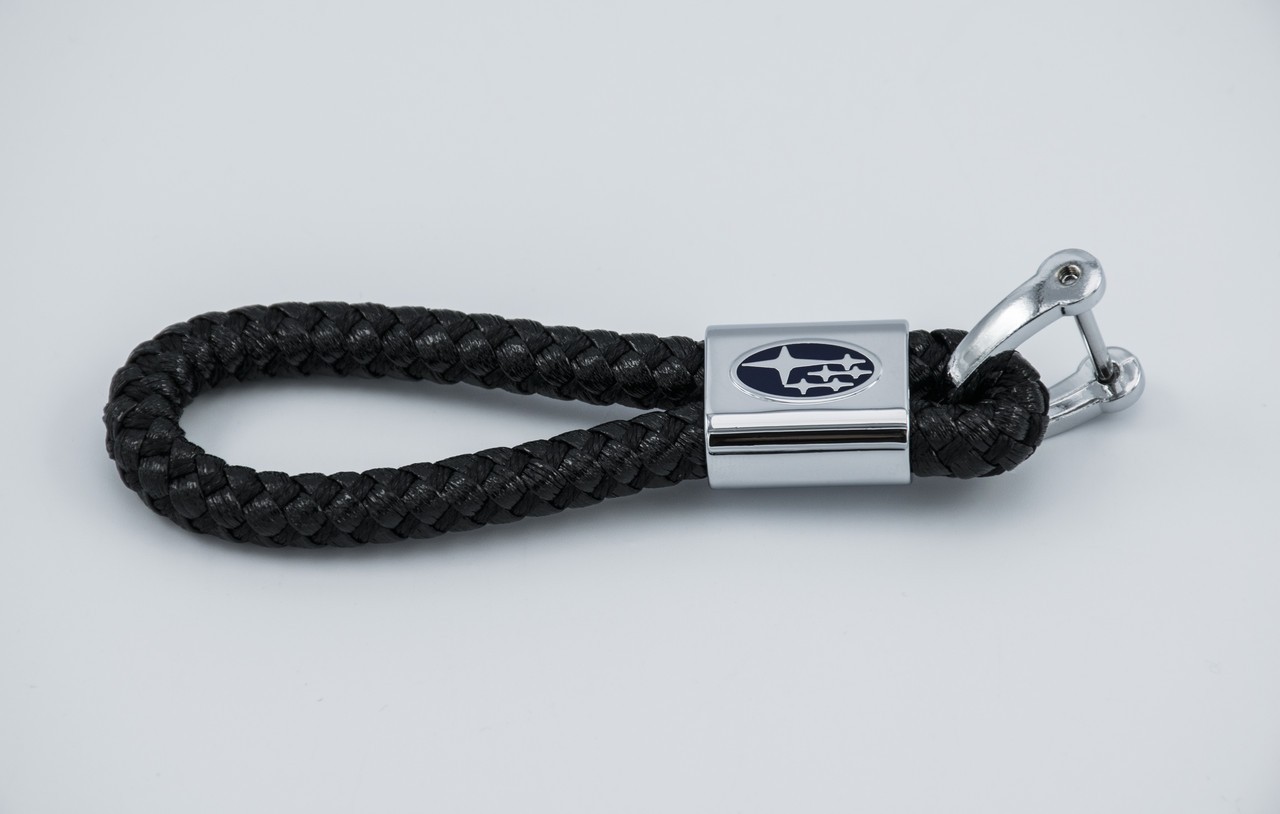 

Брелок кожаный Dys с логотипом Subaru