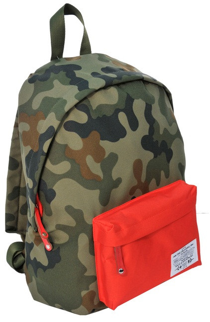 

Городской рюкзак Paso камуфляж/красный 15 л supersumka (TР012CM-220A)
