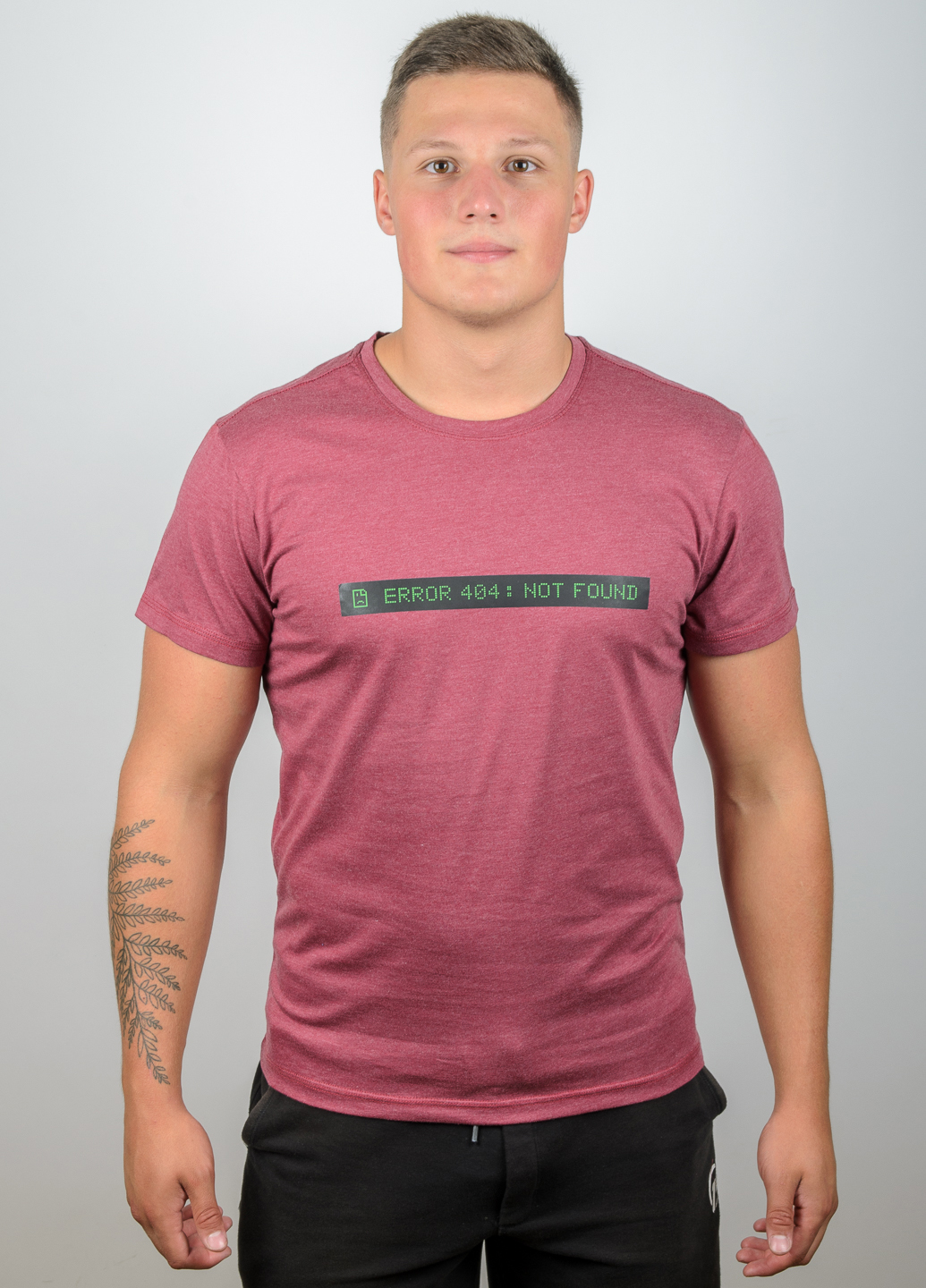 

Футболка FERO Error404 Бордовый (М010), XL