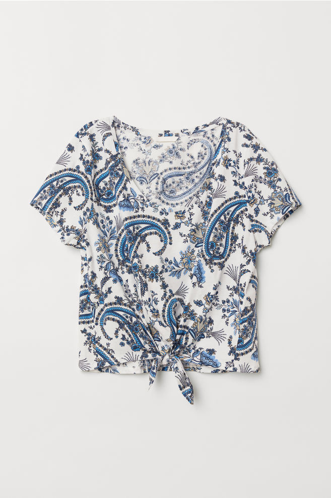 

Футболка с узлом H&M N00031  Белая с синим узором (P-100068, Футболка с узлом H&M N00031 S Белая с синим узором (P-100068)