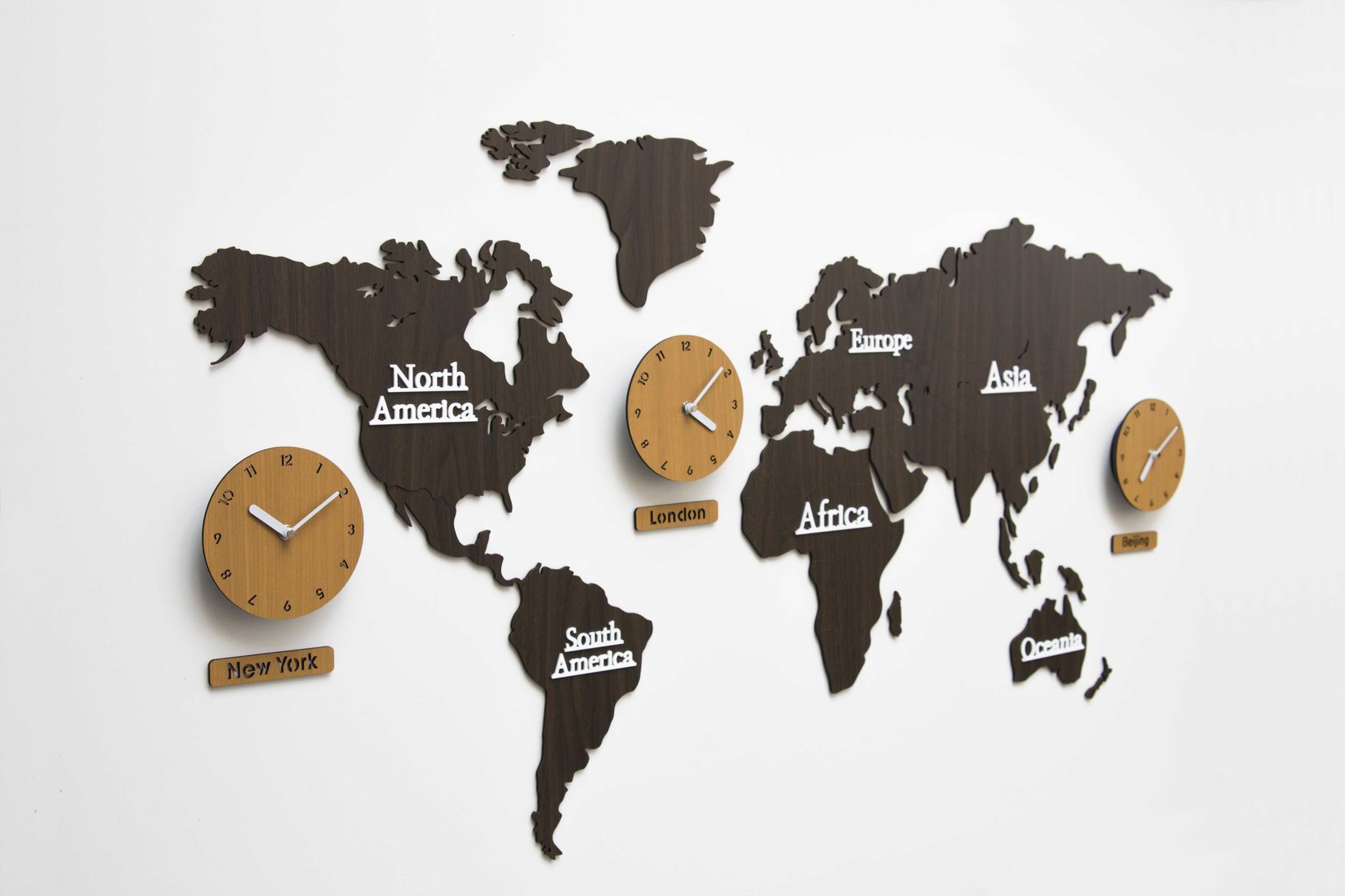 

Настенные часы Mandelda WORLD MAP D8 Deep brown