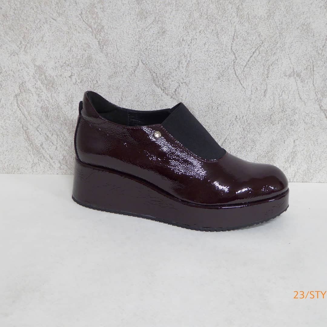 

Броги Kelton 37 Бордові 0050
