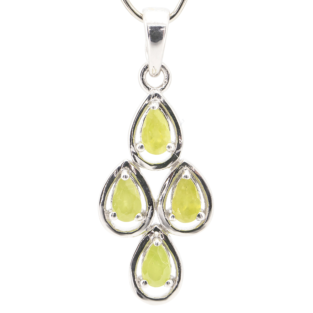 

Серебряная подвеска 925пр 2,29г с норвежскими Сфенами AAA 1к #203579.