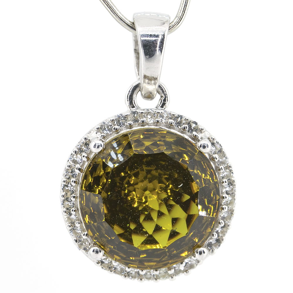 

Серебряная подвеска 925пр 3,78г с турецким султанитом AAAA, топаз. 7,45к DYNASTY #204189.