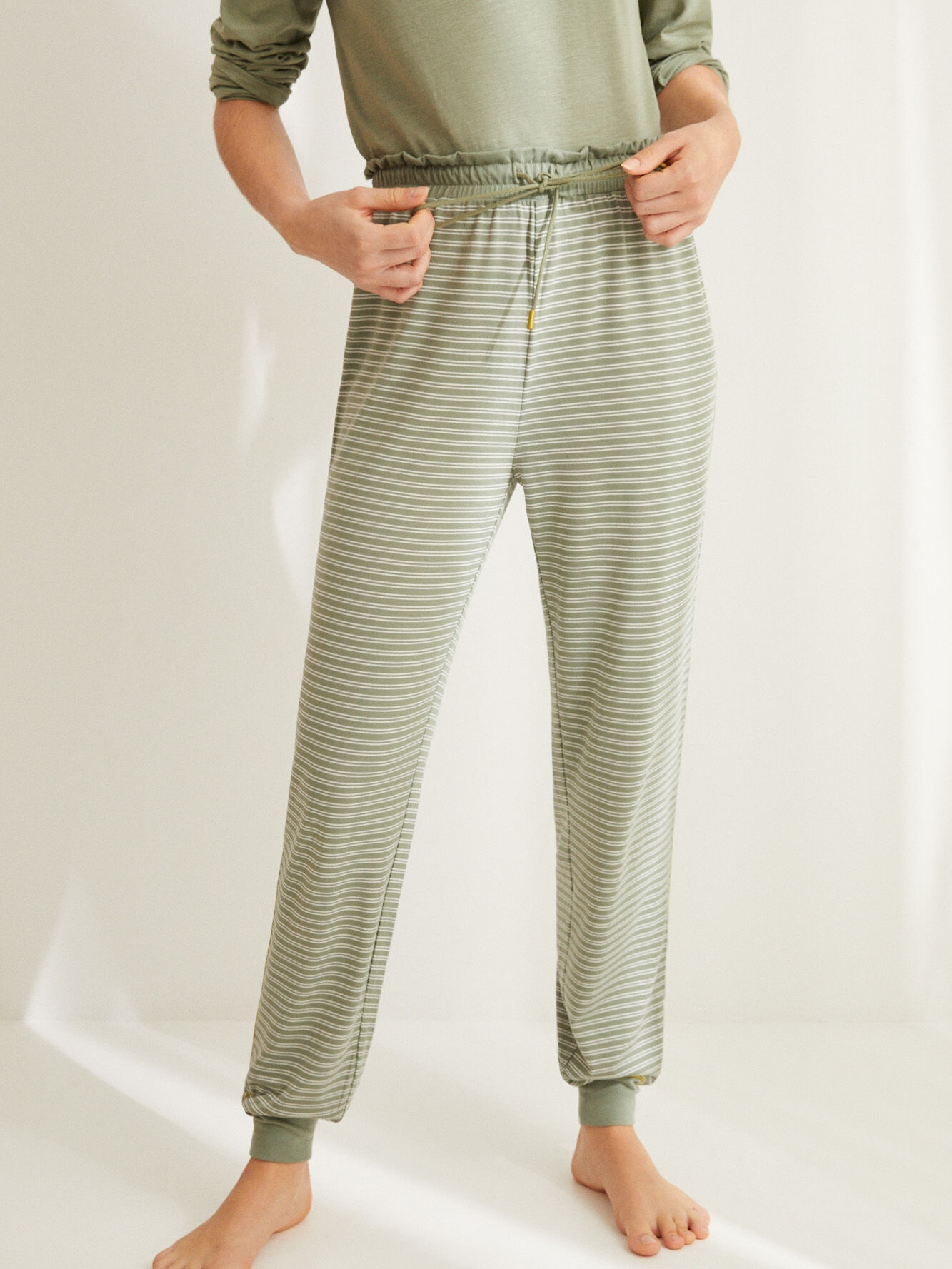 

Пижамные брюки Women'Secret 3709558-98 S Зеленые
