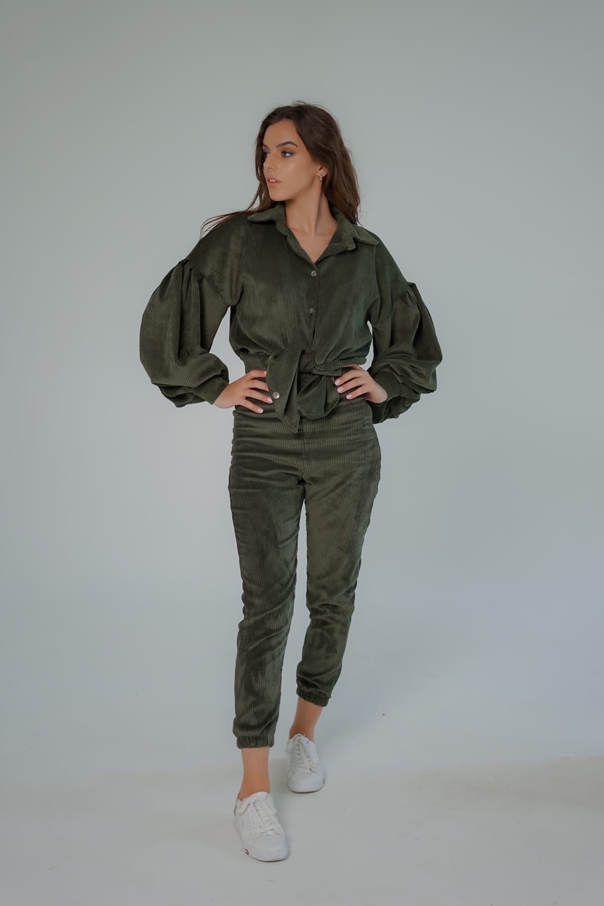 

Брюки женские вельветовые Modnicy 326,15 46-48