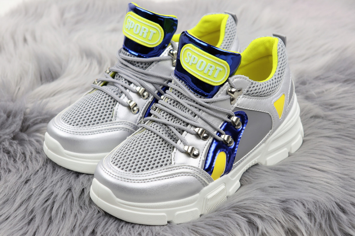 

Кроссовки женские Shoes Demmi серебристые 1158 37 р