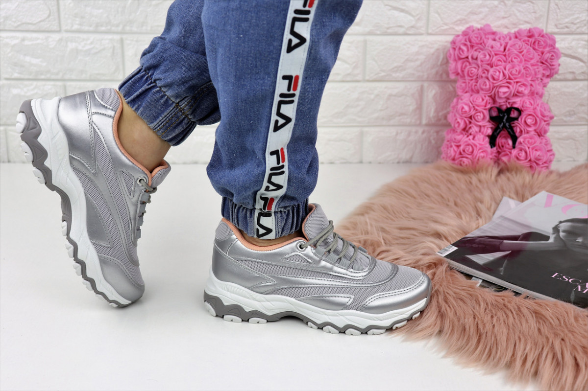 

Кроссовки женские Shoes Sleer серебристые 1136 40 р
