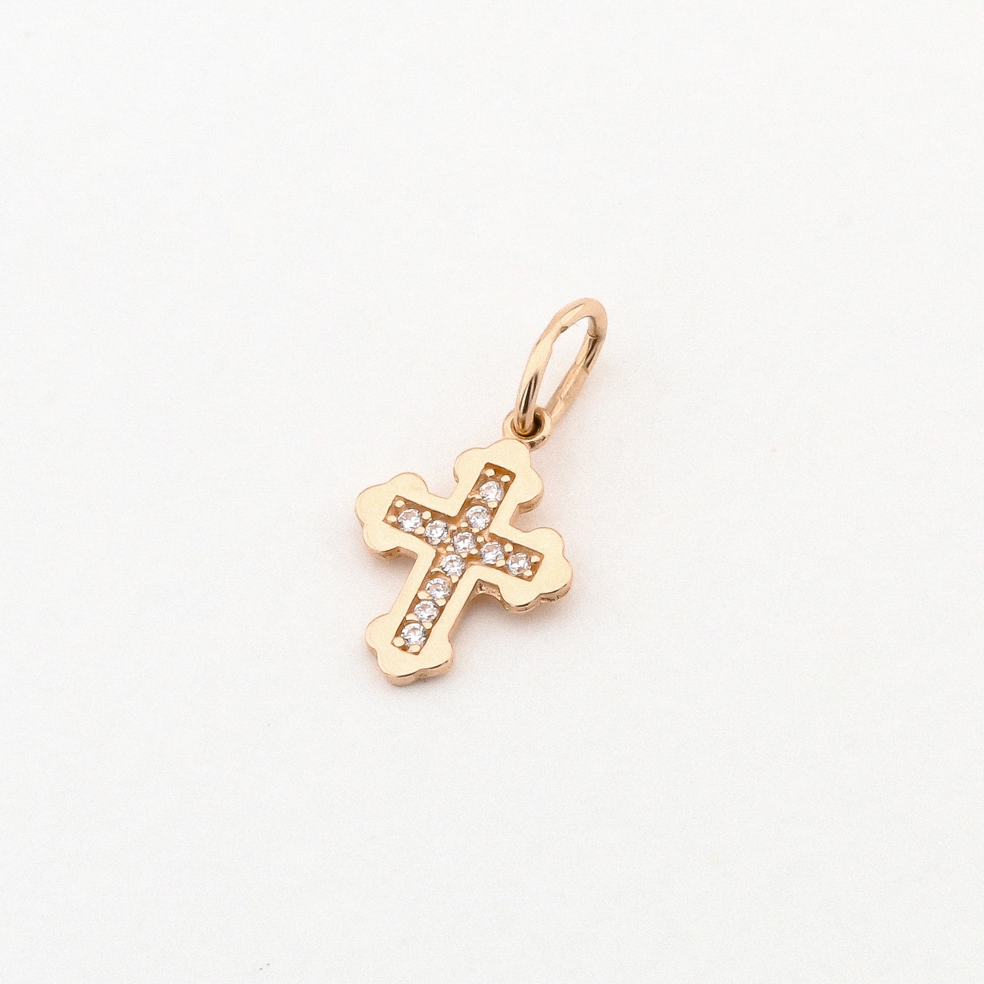 

Золотой крестик с фианитами P13673 Диамант