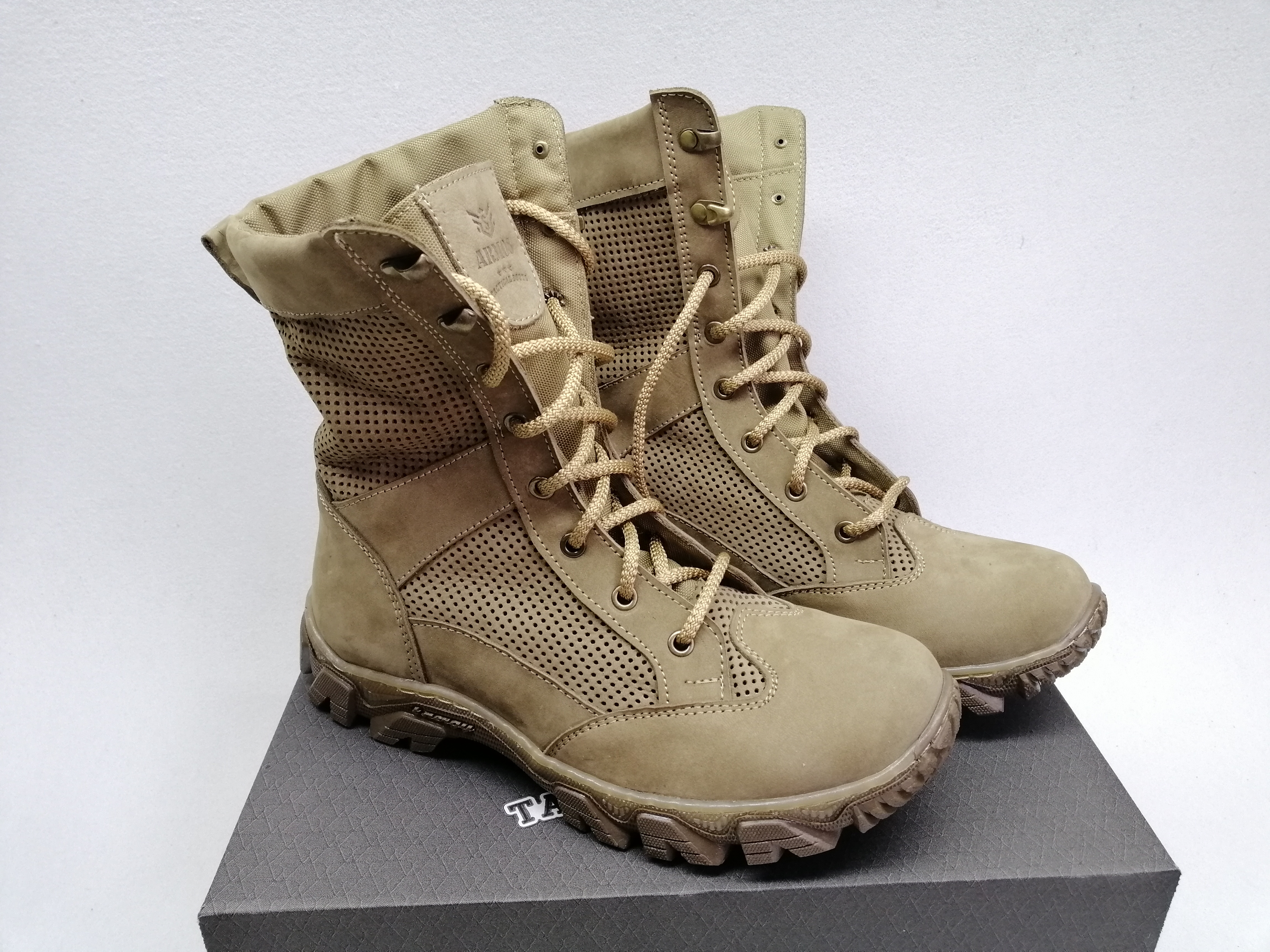 

Літні Берці Armos Summer Leather Coyote (ARMOS-010-41)