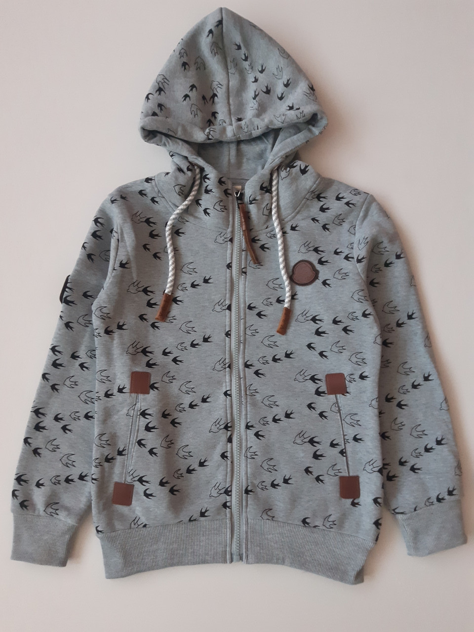 

Кофта для дівчинки Lusa Kids 3397 ластівки сірий 146
